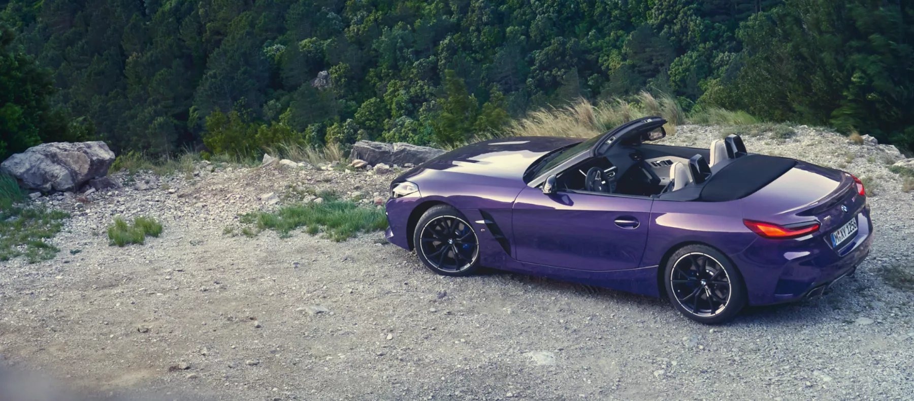 BMW Z4 รีวิว: รถเปิดประทุน 2 ที่นั่ง ตัวแรง M40i เร่ง 0-100 ใน 4.1 วินาที
